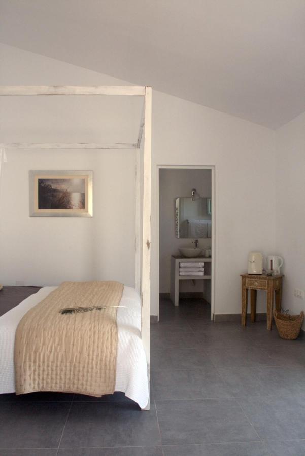 La Pluma Hotell Iznájar Exteriör bild
