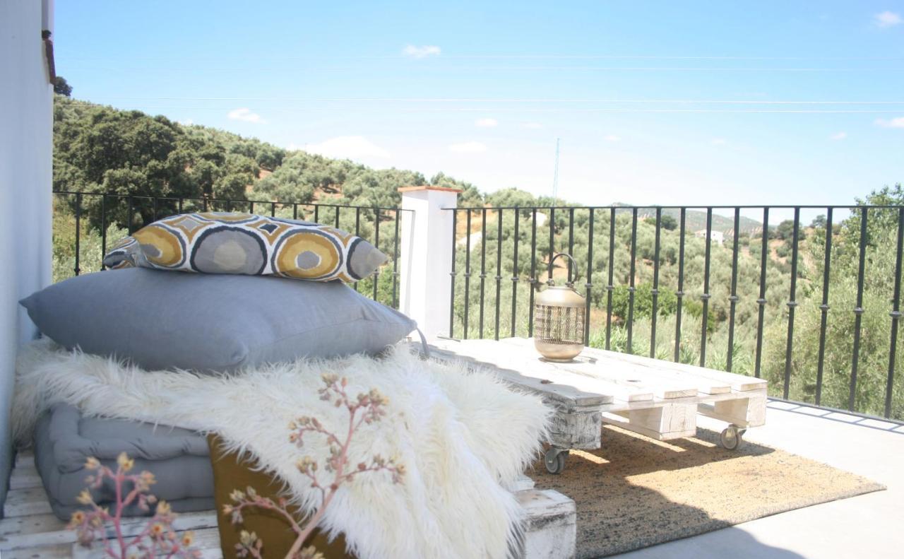 La Pluma Hotell Iznájar Exteriör bild