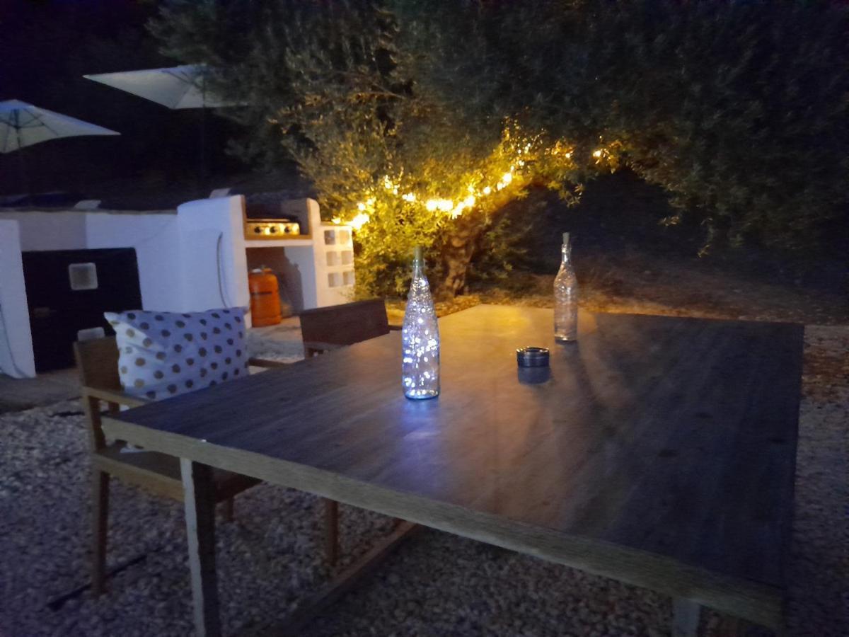 La Pluma Hotell Iznájar Exteriör bild